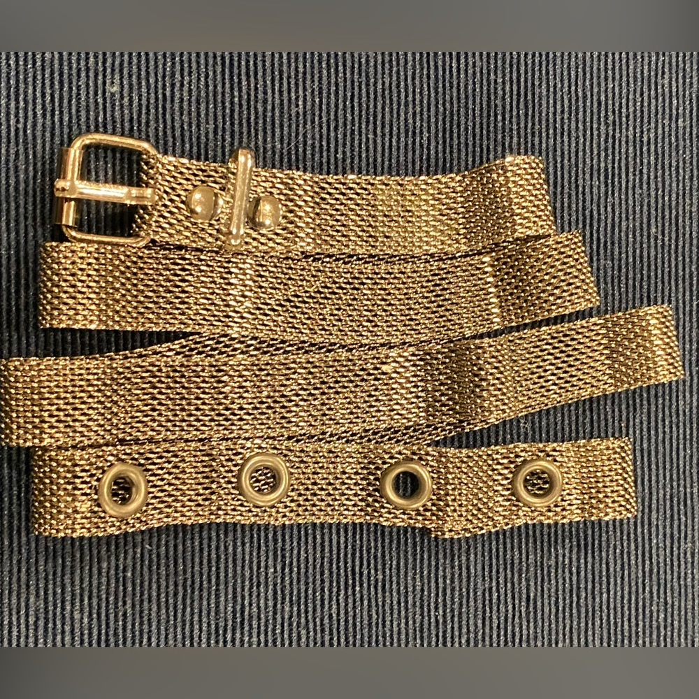 Silver tone chain link belt medium